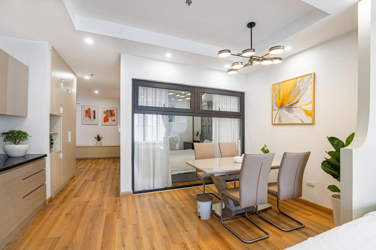 Tms Quy Nhon - Roshi Apartment & Homestay Ocean View Esterno foto