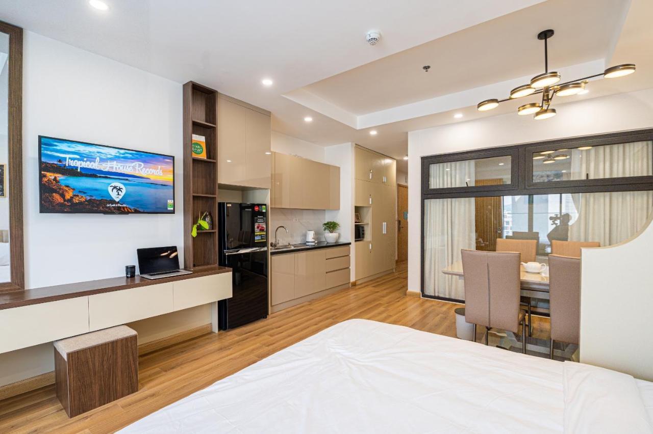 Tms Quy Nhon - Roshi Apartment & Homestay Ocean View Esterno foto